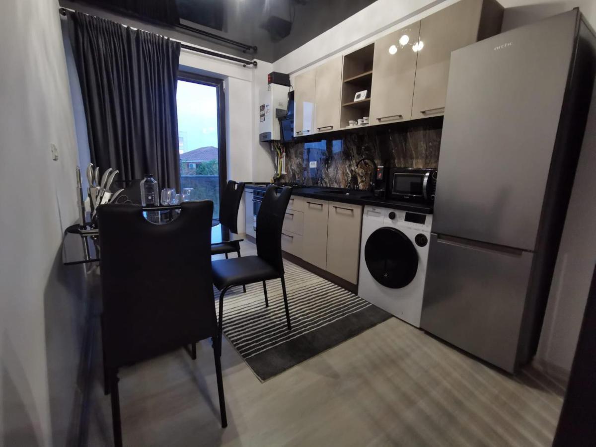 Lumandi Ls Residence Năvodari Екстериор снимка